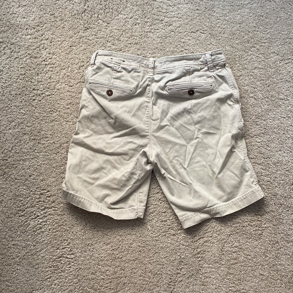 American Eagle Outfitters Men’s Tan Shorts Waist Size 32 - Picture 2 of 2